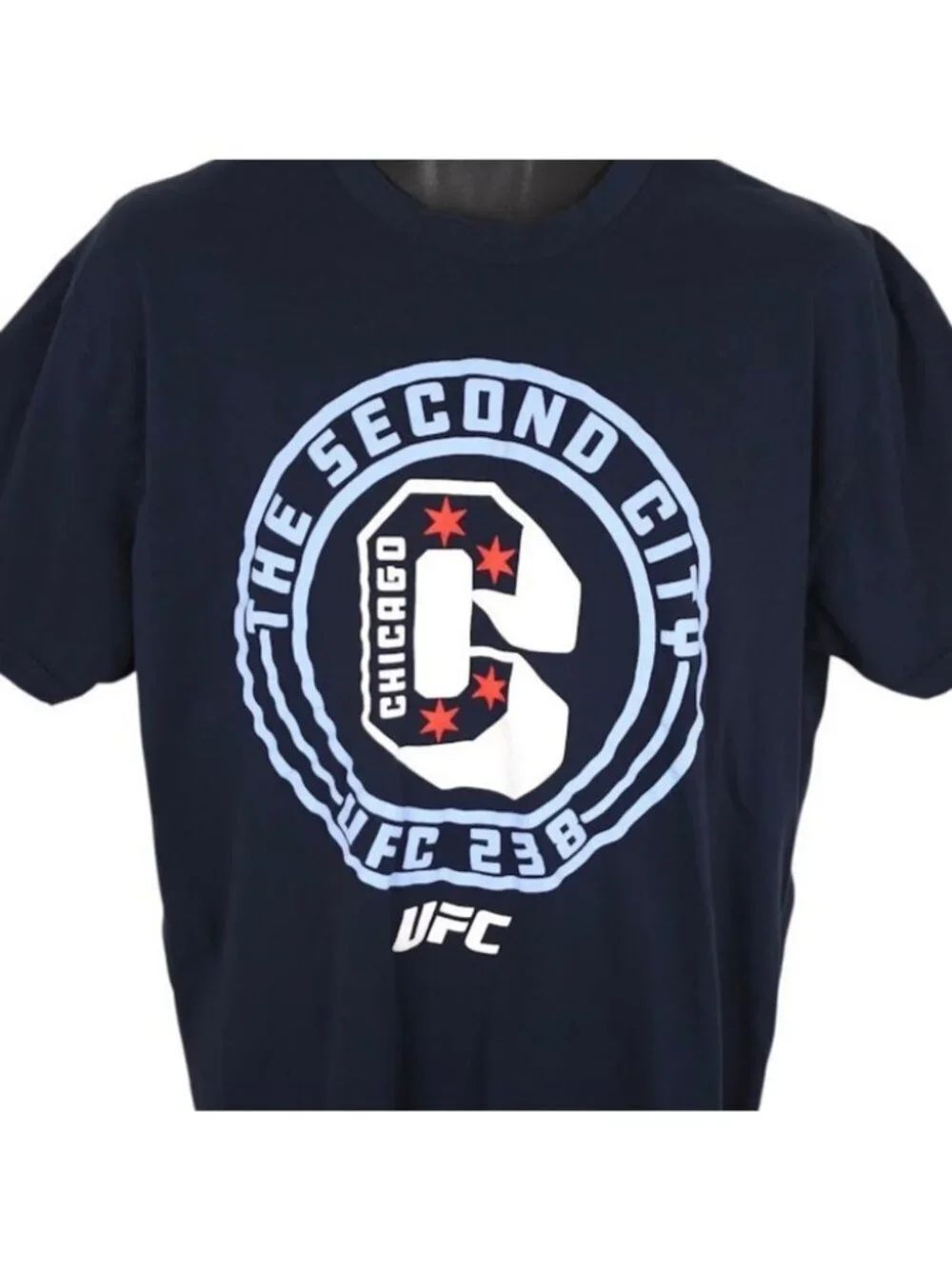 UFC Chicago T Shirt Mens Size XL Blue MMA Ultimate Fighting Mixed Martial Arts